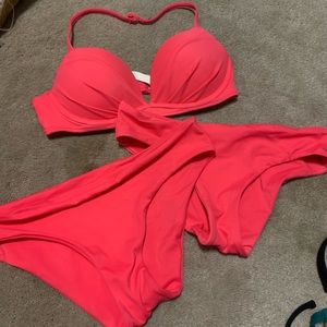 VICTORIA SECRET push up bra swim top size 32 B matching bottoms size xs&s